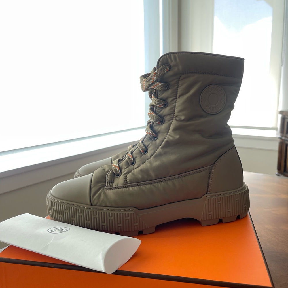 ❌❌SOLD ❌❌Hermes Parachute bootie